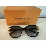Louis Vuitton Charlotte Sunglasses in Black Acetate with Gold-Tone Hinges - Image 8