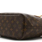 Monogram Neverfull PM - Image 9