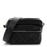 Taiga Monogram Eclipse Outdoor Messenger Black