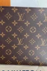 Louis Vuitton Poche toilette vanity case - Image 5