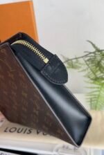 Louis Vuitton Poche toilette vanity case - Image 8
