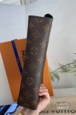 Louis Vuitton Poche toilette vanity case - Image 9