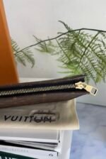 Louis Vuitton Poche toilette vanity case - Image 11